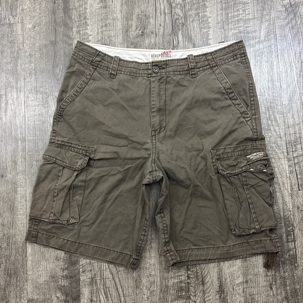 Vintage Y2K Aeropostale Brown Cargo Baggy Shorts